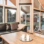 펜션 Luxury Retreat By Kramnitze Rødby