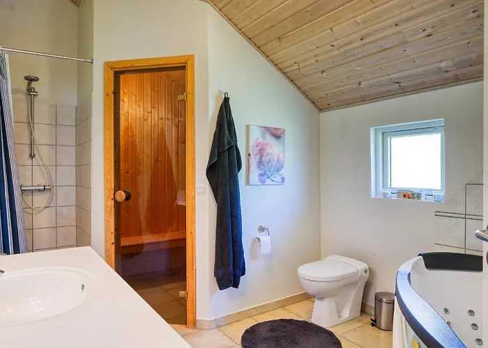 Luxury Retreat By Kramnitze - By Traum Ferienhaus Rødby