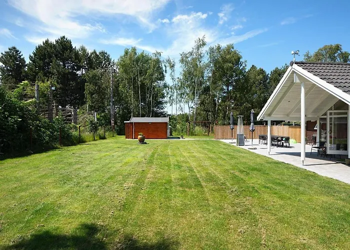 Luxury Retreat By Kramnitze - By Traum *